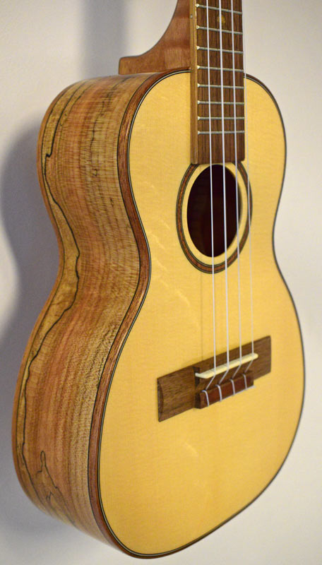 Leho LHUC-SMF Spalted Maple Concert ukulele