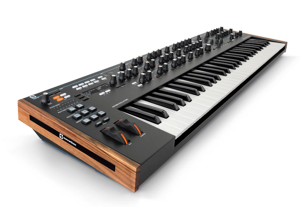 Novation Summit polyfone synthesizer