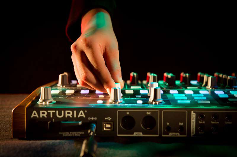 Arturia DrumBrute analoge drumcomputer