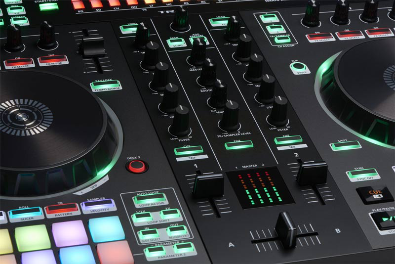 Roland DJ505 DJ controller