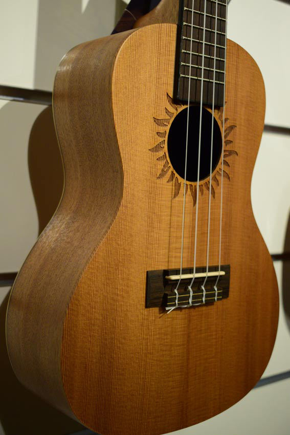 Baton Rouge V2T Sun Tenor ukulele