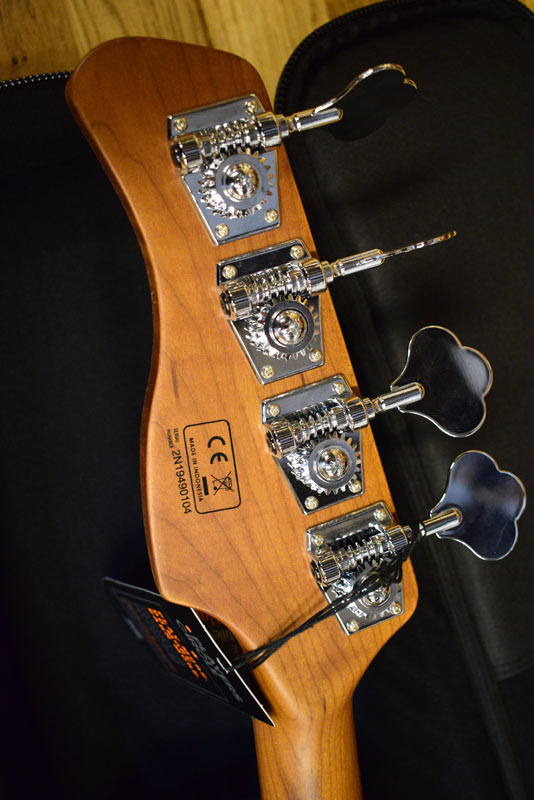 Sire Marcus Miller V10+ S4/NT swamp ash