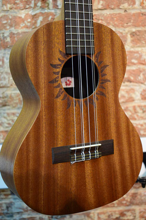 Baton Rouge V2-T6 Sun tenor ukulele 6 snaren