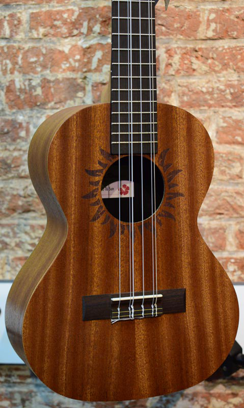 Baton Rouge V2-T6 Sun tenor ukulele 6 snaren