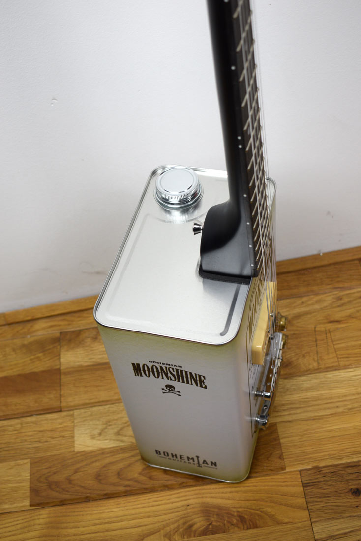 Bohemian Oil Can Guitar Moonshine Limited