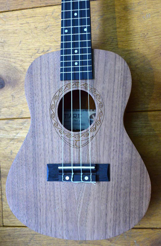 Tanglewood Tiare TWT3 concert ukulele