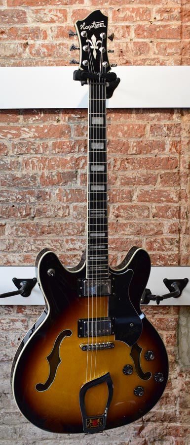 Hagstrom Viking hollow body tobacco sunburst