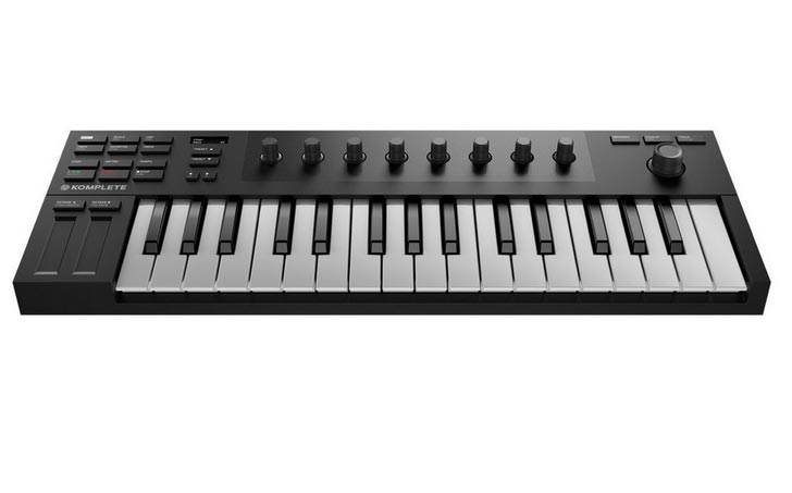 Native Instruments Komplete M32 USB MIDI keyboard