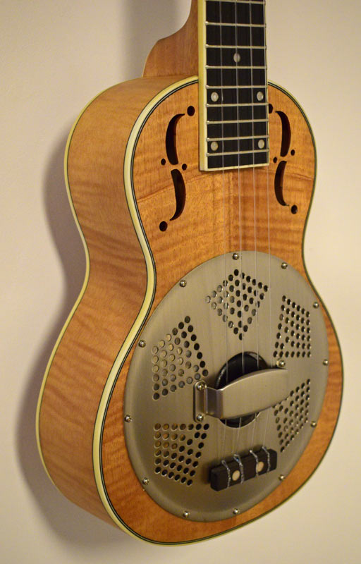 Gold Tone resonator Resouke Maple T tenor ukulele