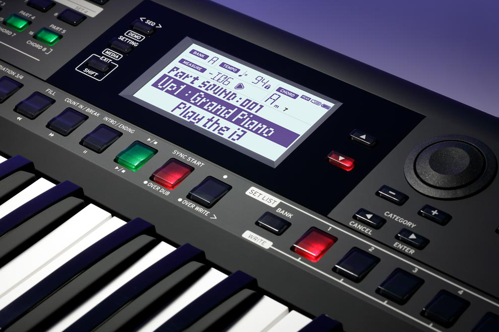 Korg i3 BK Workstation