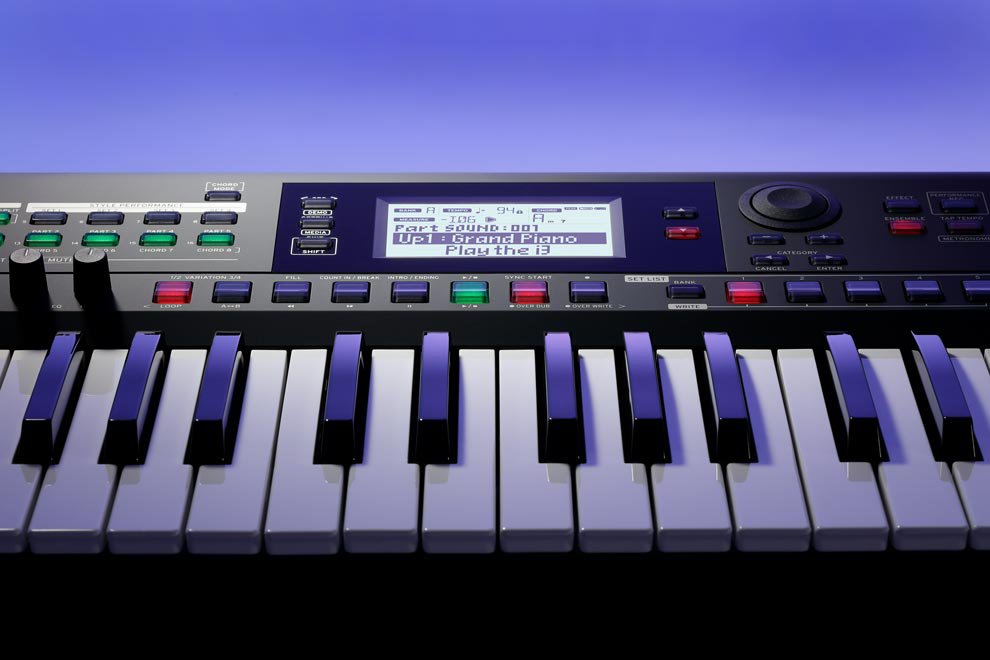 Korg i3 BK Workstation