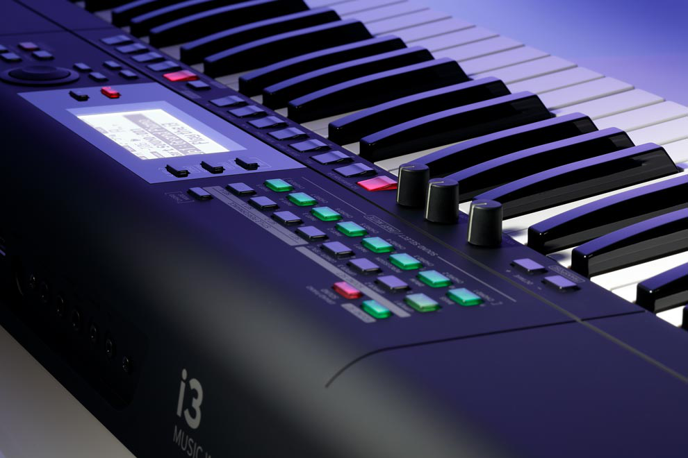 Korg i3 BK Workstation