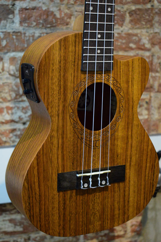 Tanglewood Tiare TWT14E cutaway Tenor ukulele