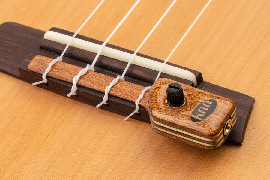 Kremona UK-2 pickup voor ukulele