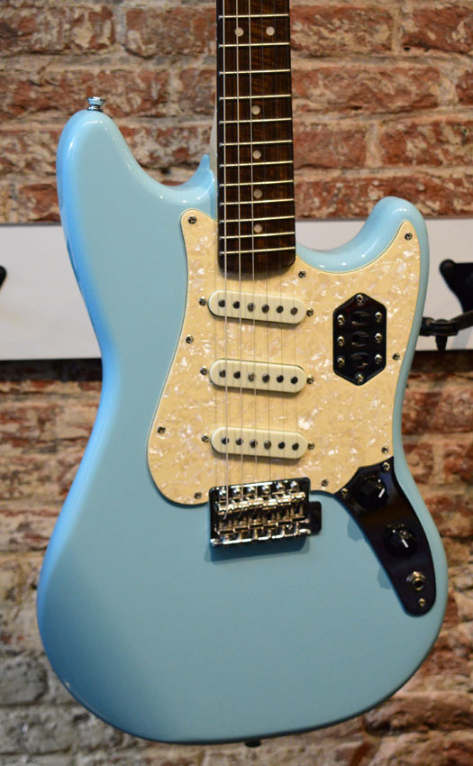 Squier Paranormal Cyclone LRL Daphne Blue