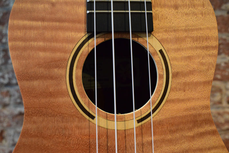 Tanglewood Tiare TWT6 Concert ukulele