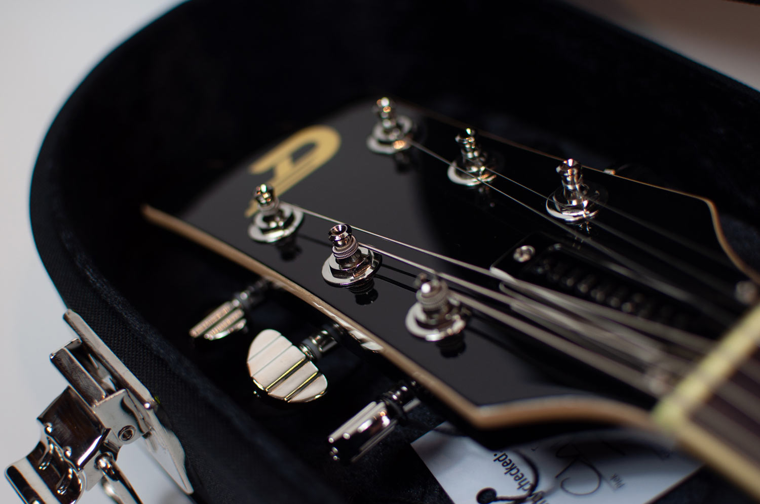 Duesenberg Paloma Black