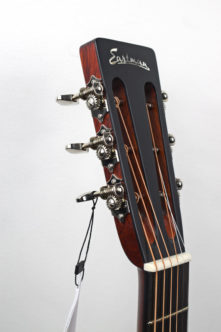 Eastman E10OO