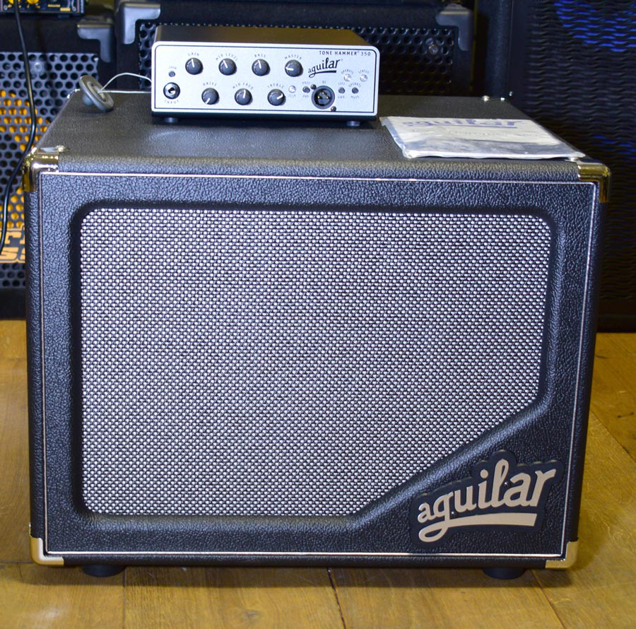 Aguilar SL112 cabinet en Tone Hammer 350 Top