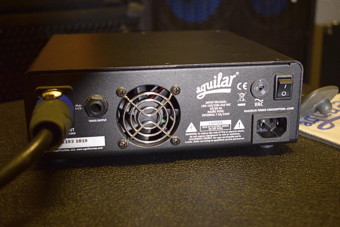 Aguilar SL112 cabinet en Tone Hammer 350 Top