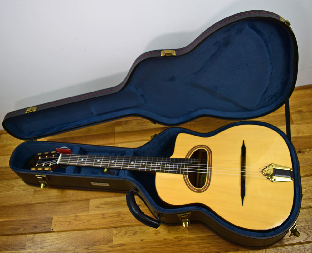 Altamira D01 Gypsy guitar D-soundhole