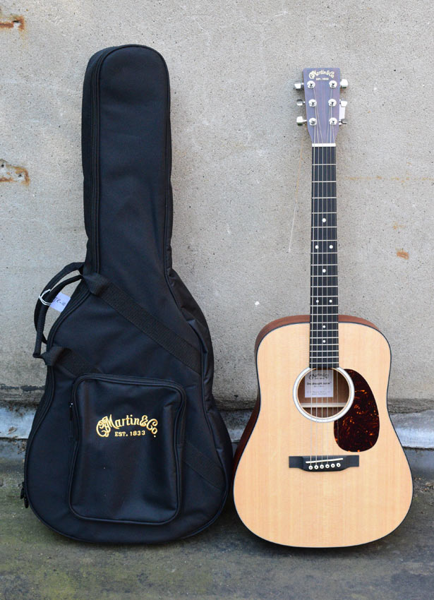 Martin DJR-10E L dreadnought junior