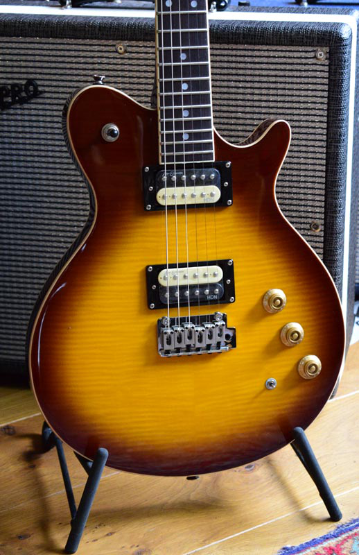 Revelation RGS33 DLX Vintage sunburst