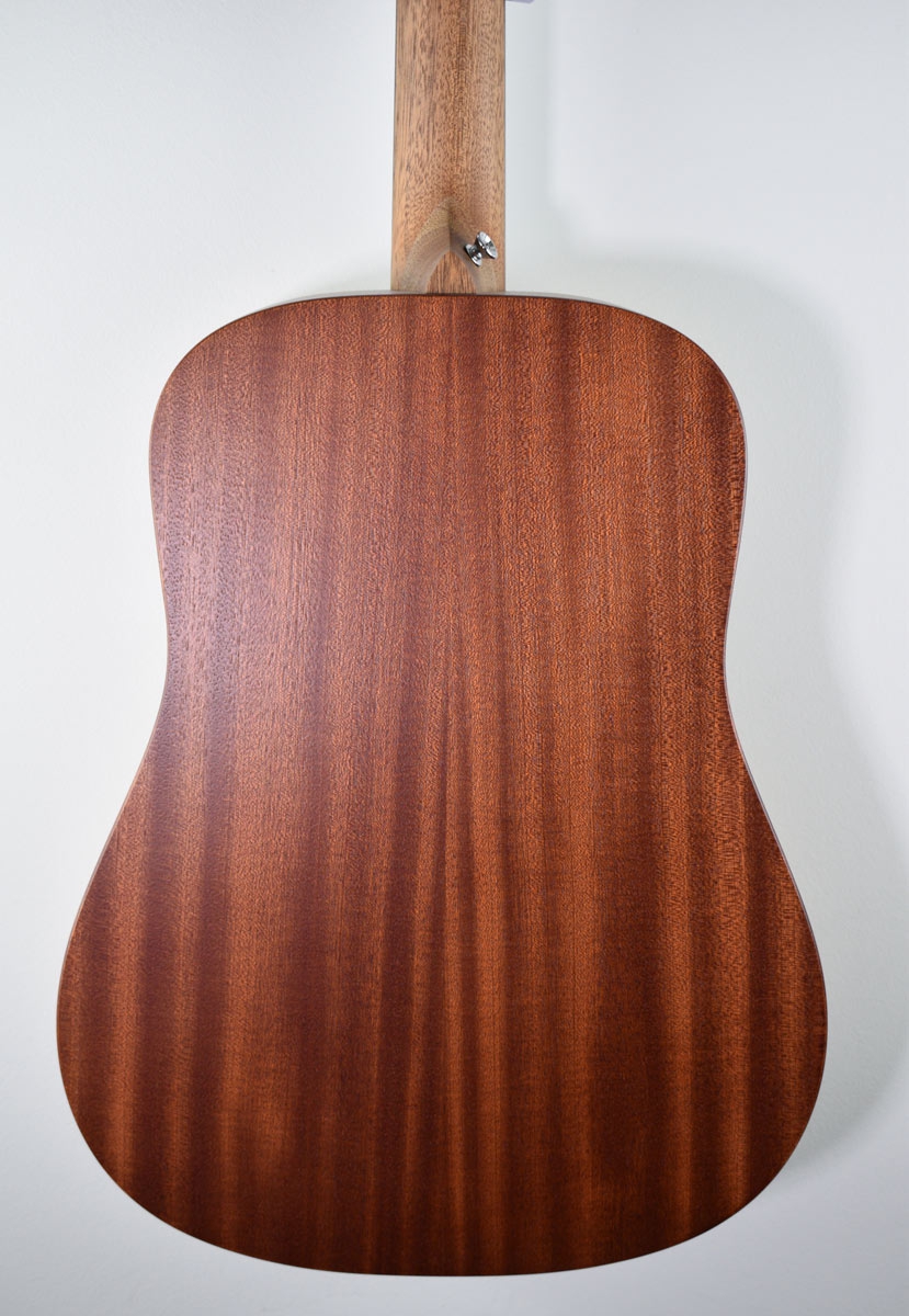 Martin DJR-10E L dreadnought junior