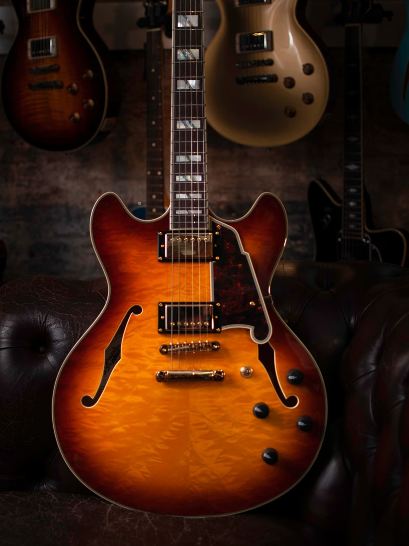 DAngelico Excel DC XT Iced Tea Burst Quilt