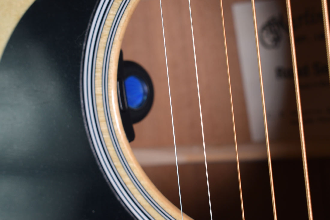 Martin D12E-L Road series