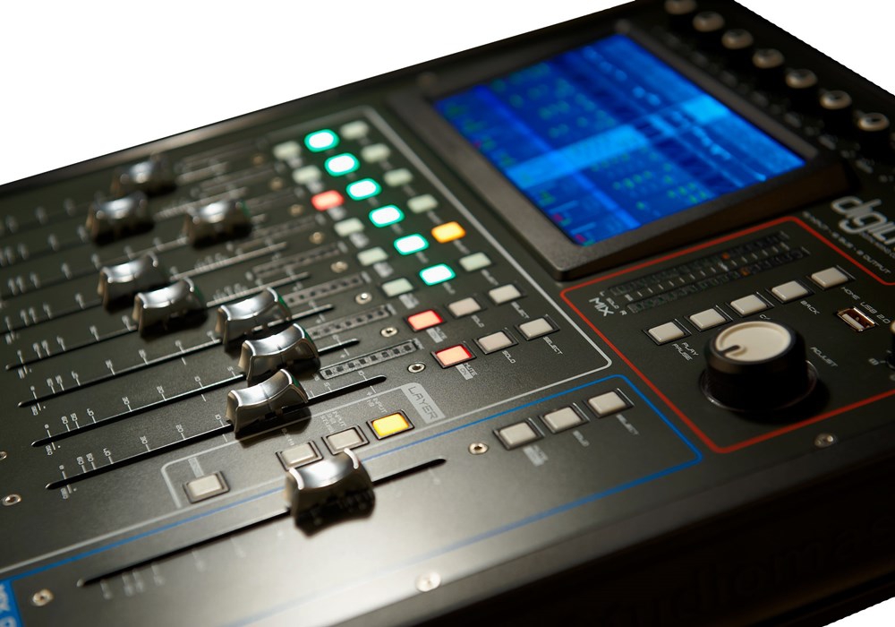 Studiomaster DigiLiVe 16 digitale mixer