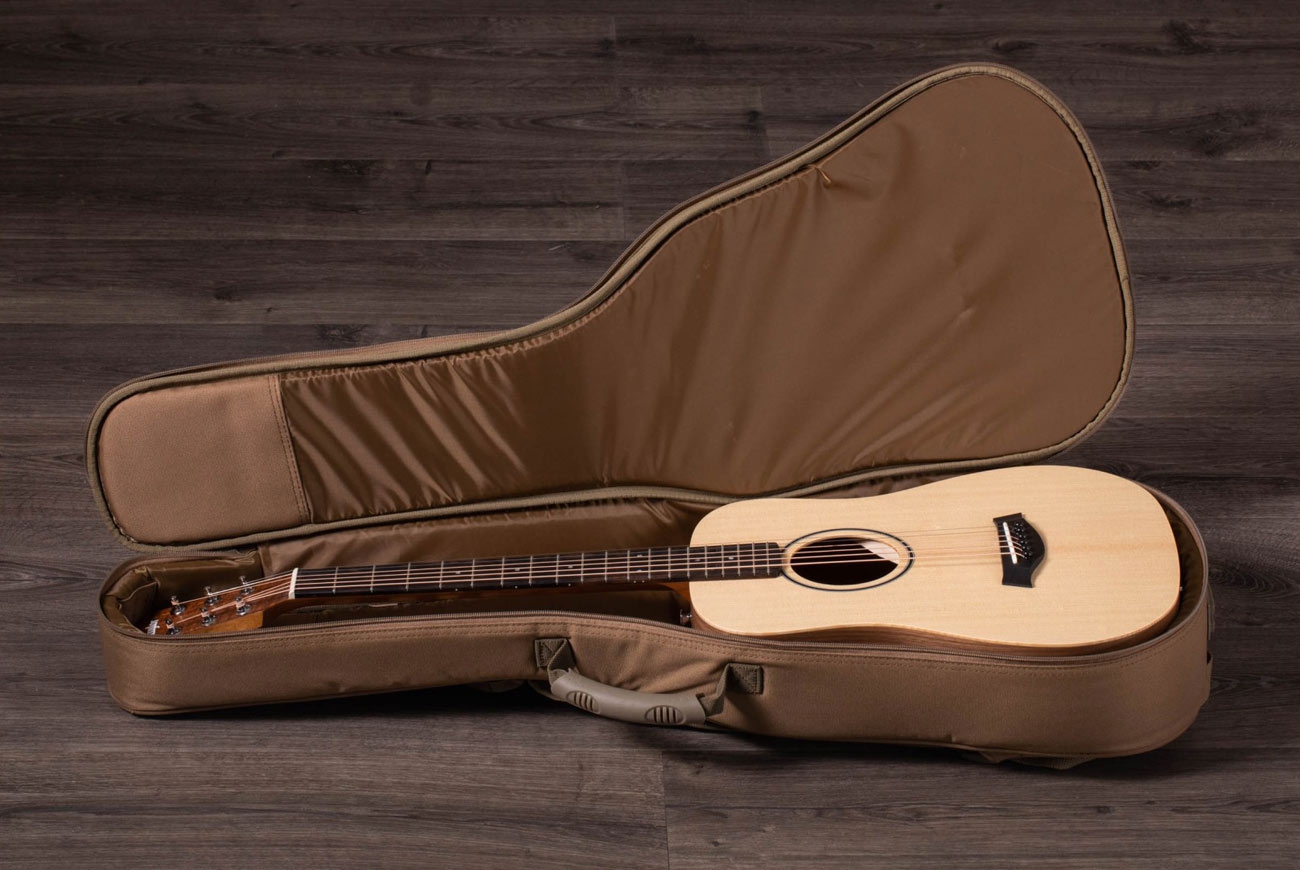 Taylor Baby Mahogany BT1e