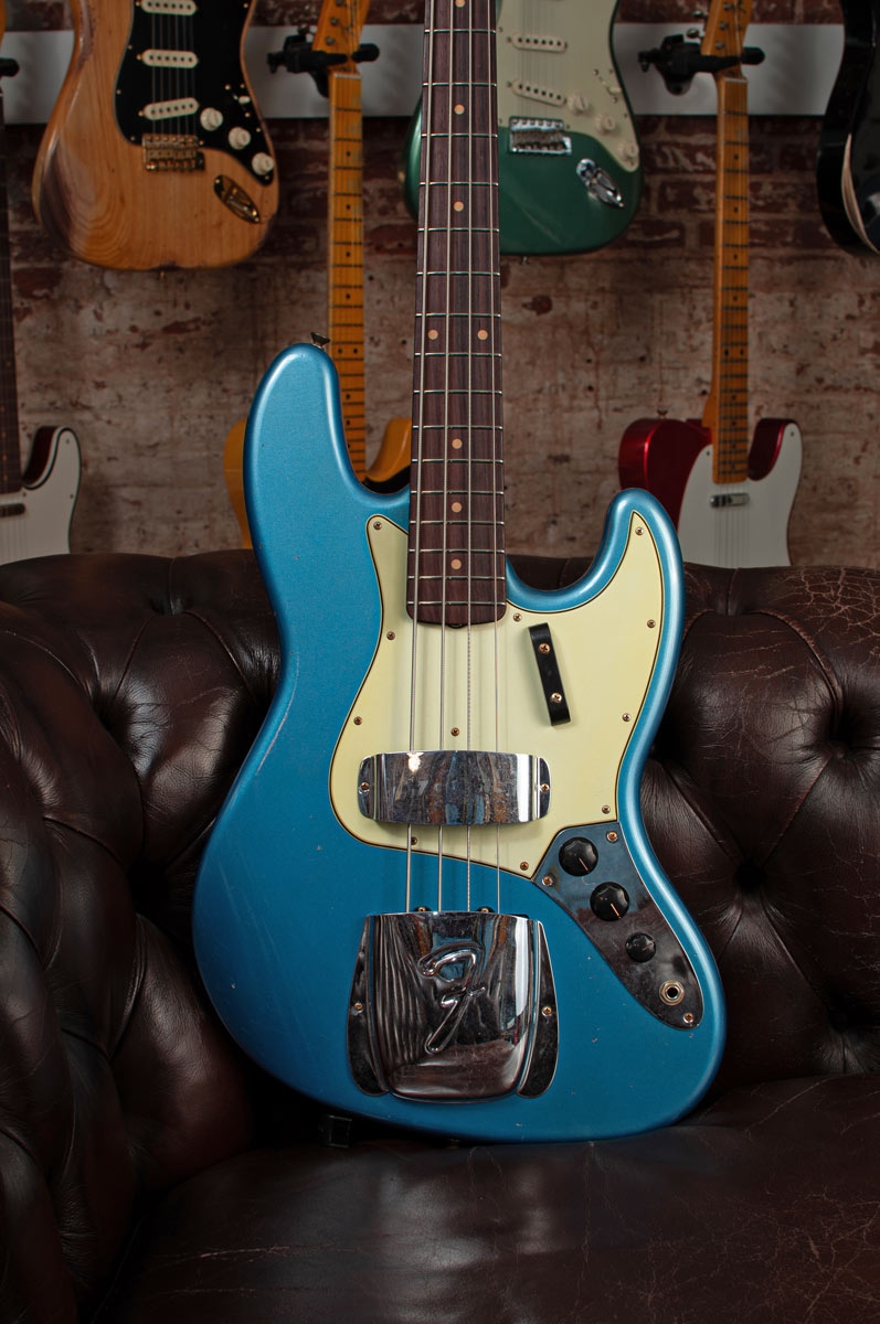 Fender Custom Shop LTD 64 Jazz Bass Journeyman Relic LPB