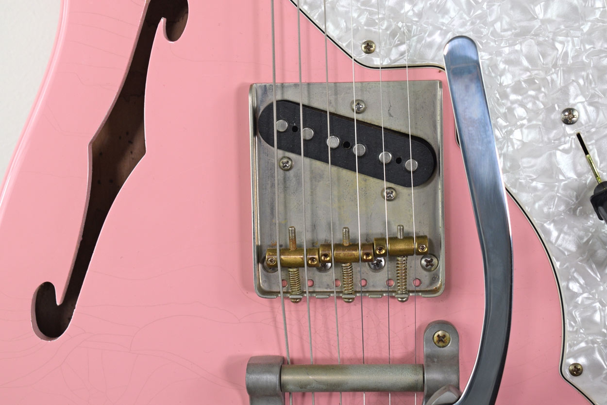 Del-Tone T-style Thinline Shell Pink