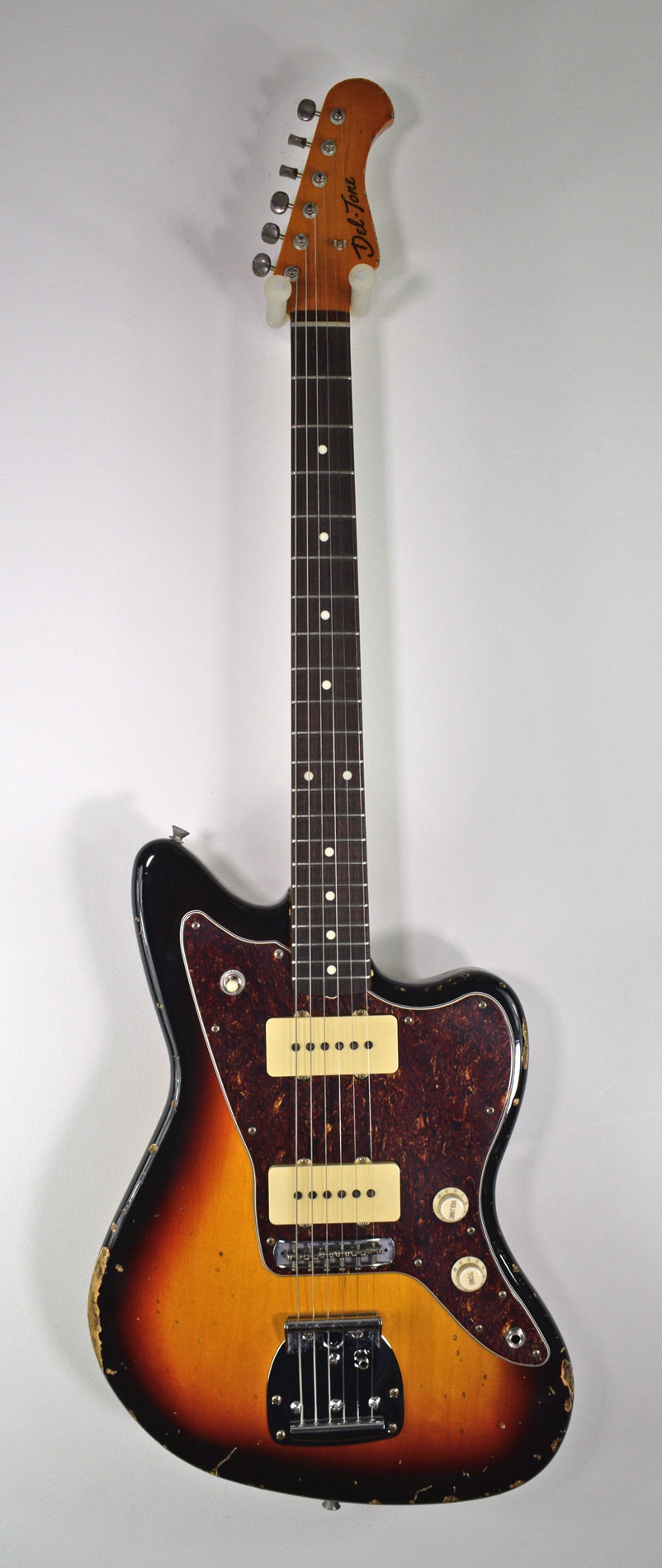 Del-Tone JM-style 3-tone Sunburst Heavy Aging