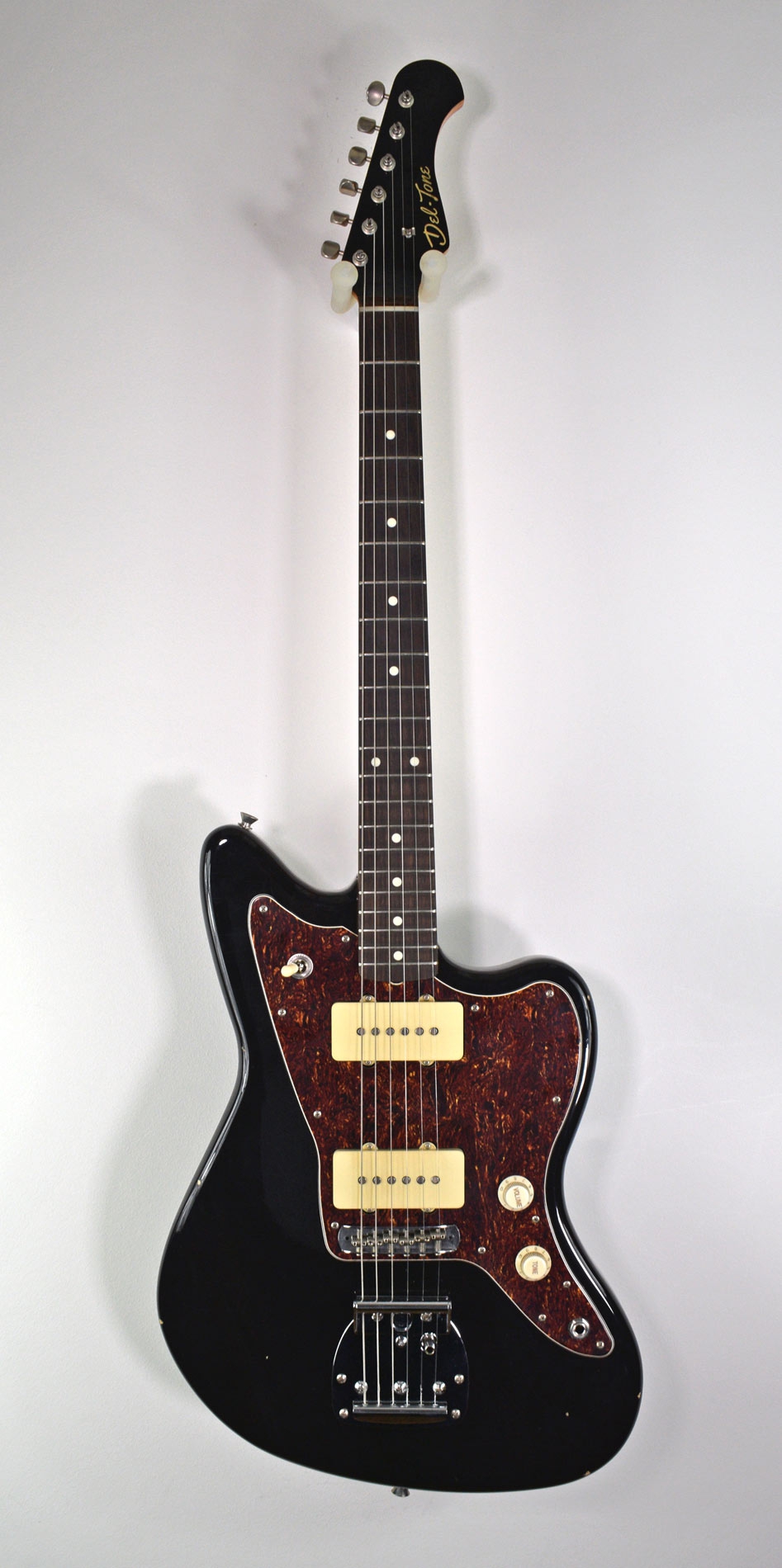 Del-Tone JM-style Black matching headstock