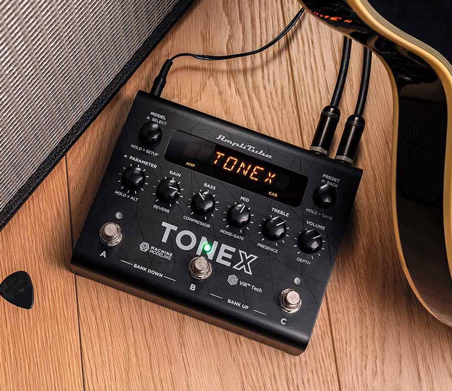 IK Multimedia Tonex Pedal