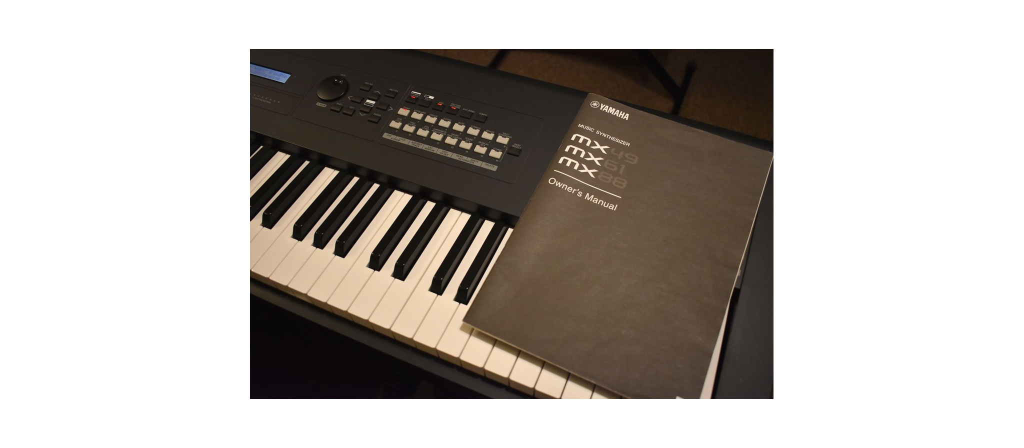 Yamaha MX88 synthesizer Jong gebruikt