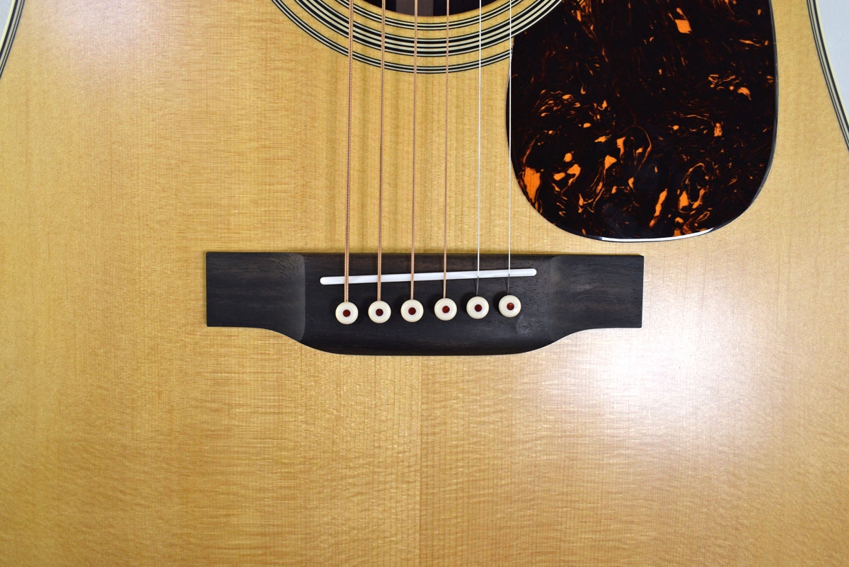 Martin D28 Satin