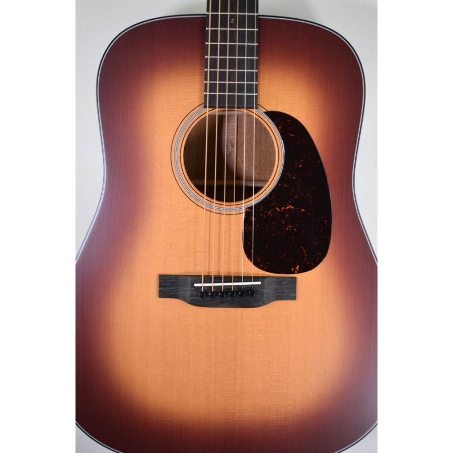 Martin D18 Satin Amberburst