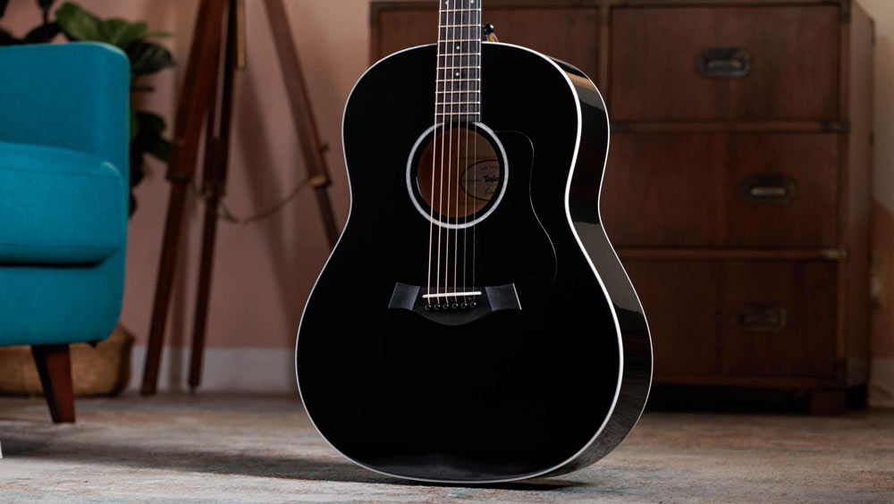 Taylor 217e-BLK Plus