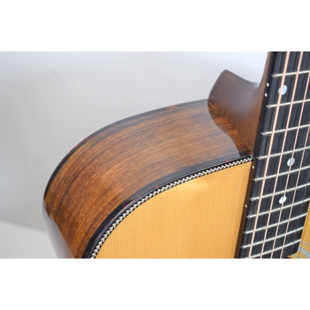 Eastman E3OM DLX