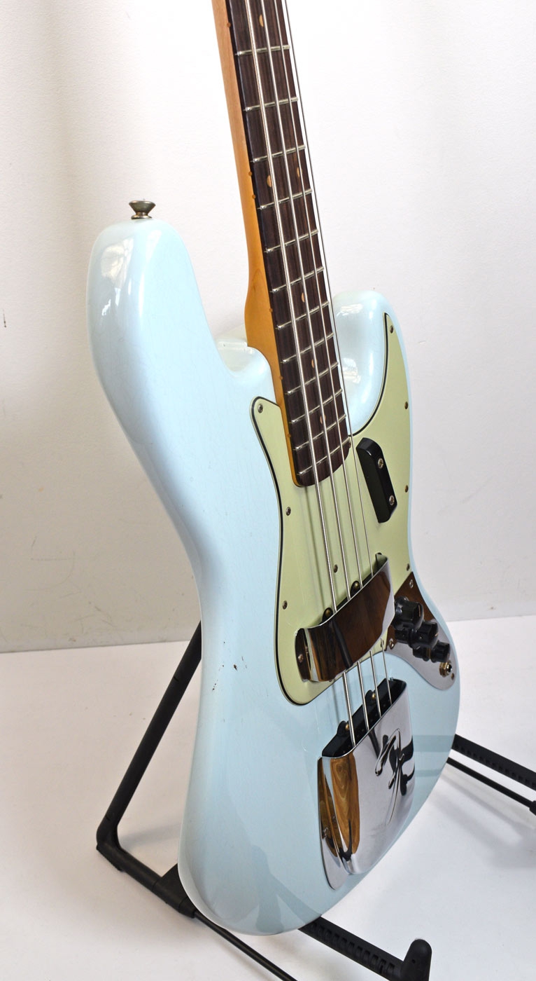 Fender Custom Shop 63 Jazz Bass Journeyman Aged Sonic Blue