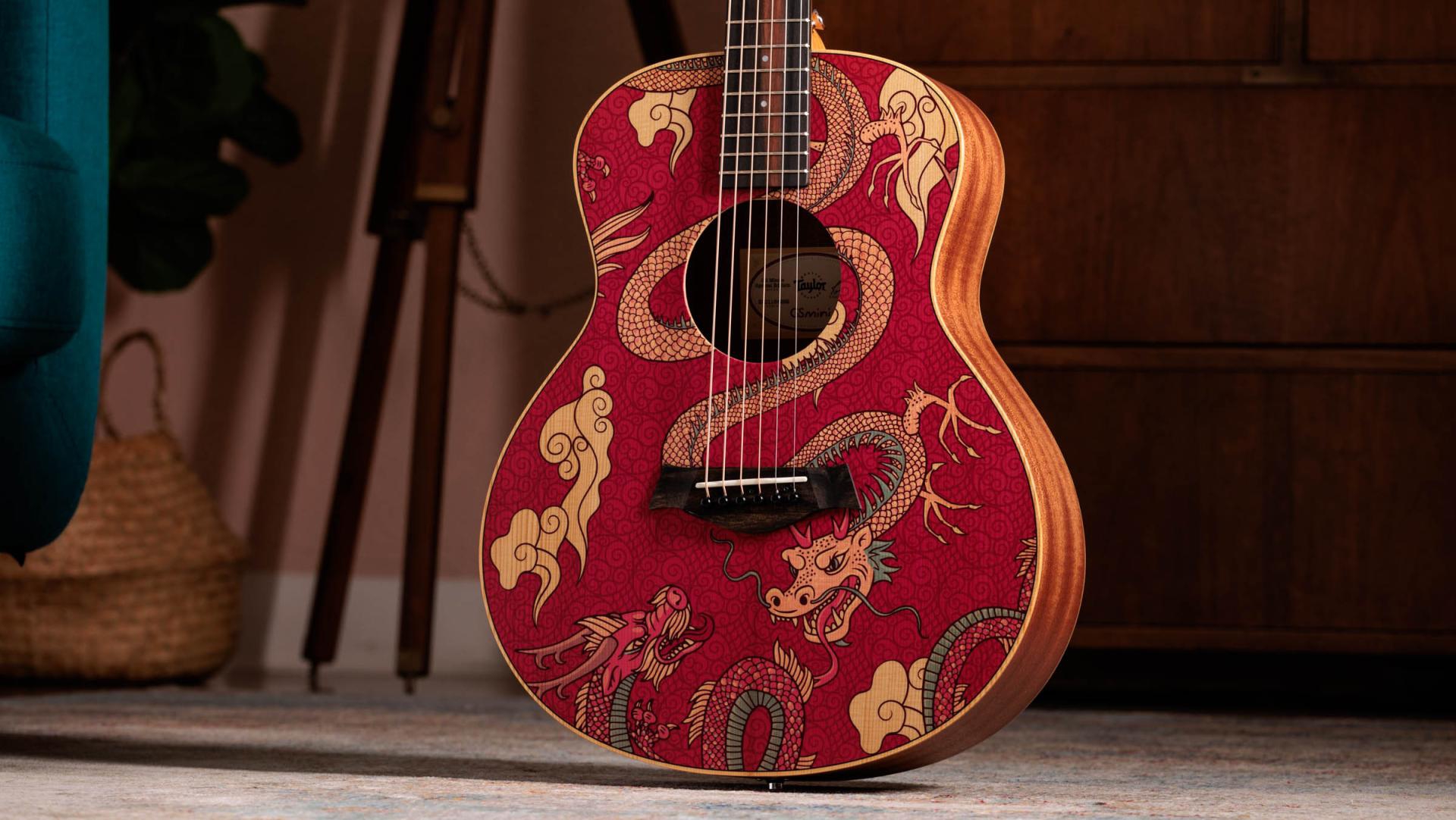 Taylor GS Mini-e Special Edition Dragon Art Top