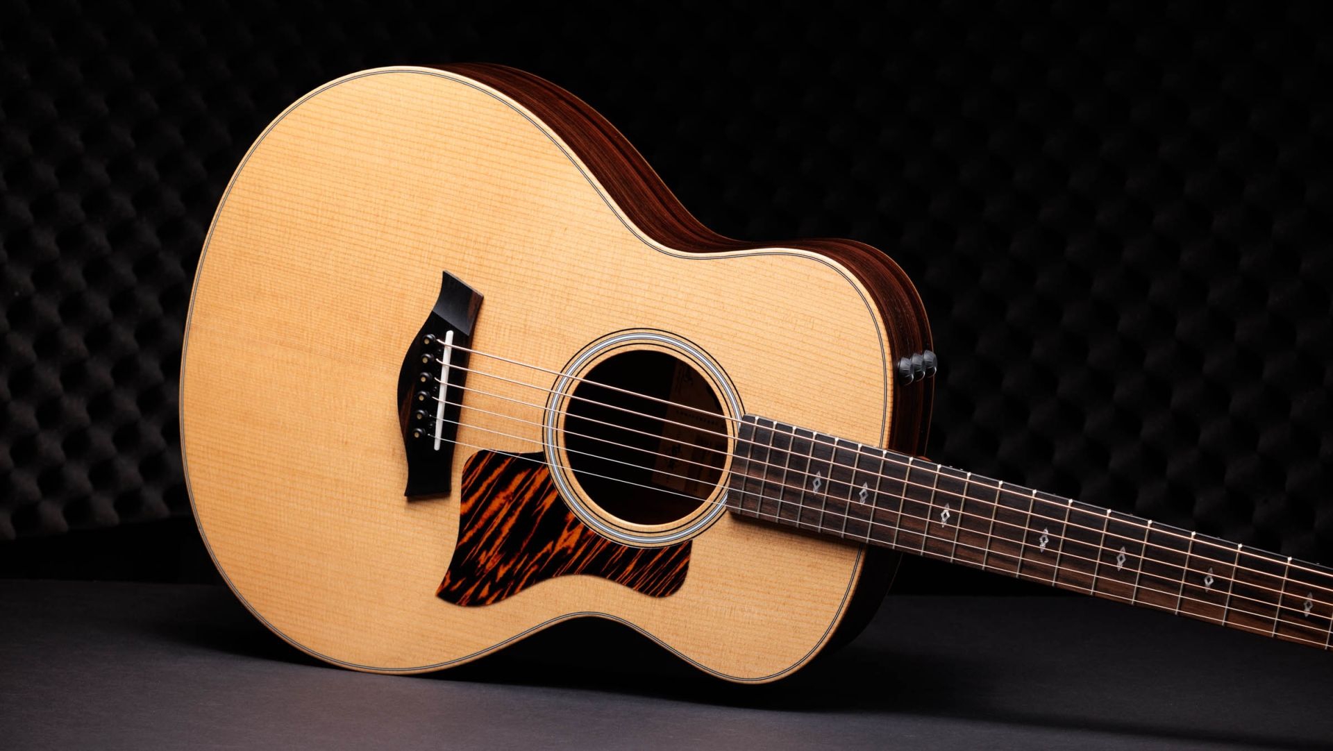 Taylor 50th Anniversary GS Mini-e Natural Top