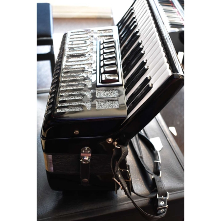 Delicia Arnaldo 23 72Bas Accordeon New Old Stock