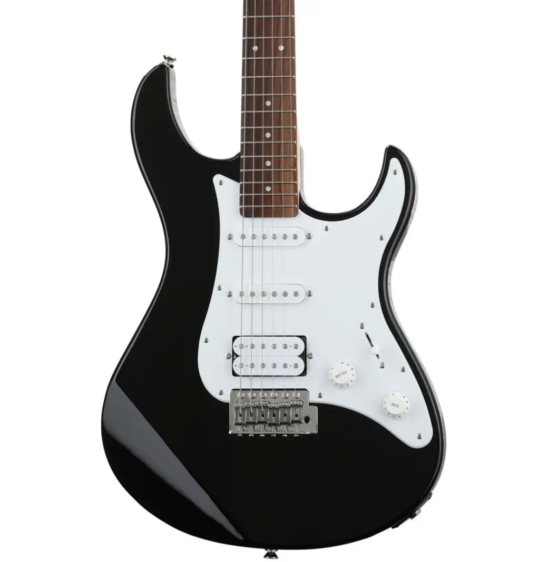 Yamaha Pacifica 112J Black