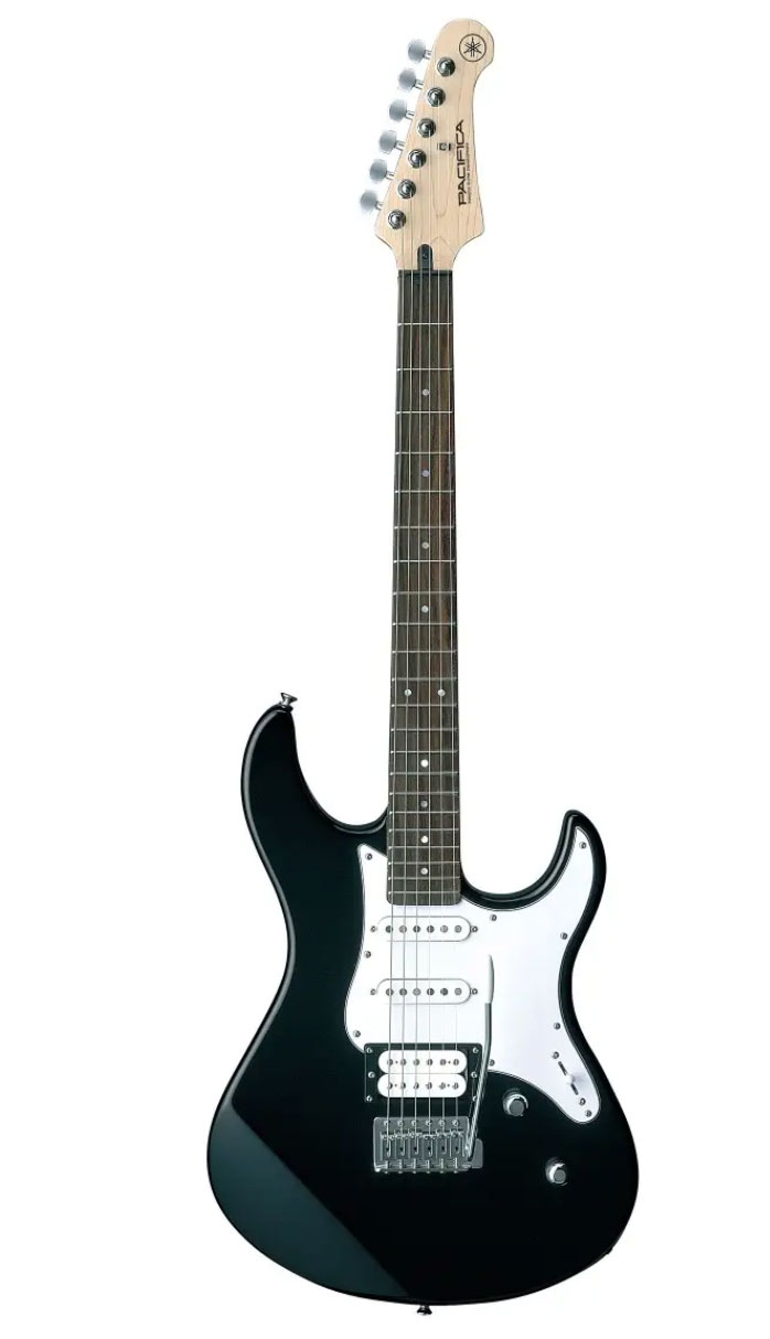 Yamaha Pacifica 112J Black