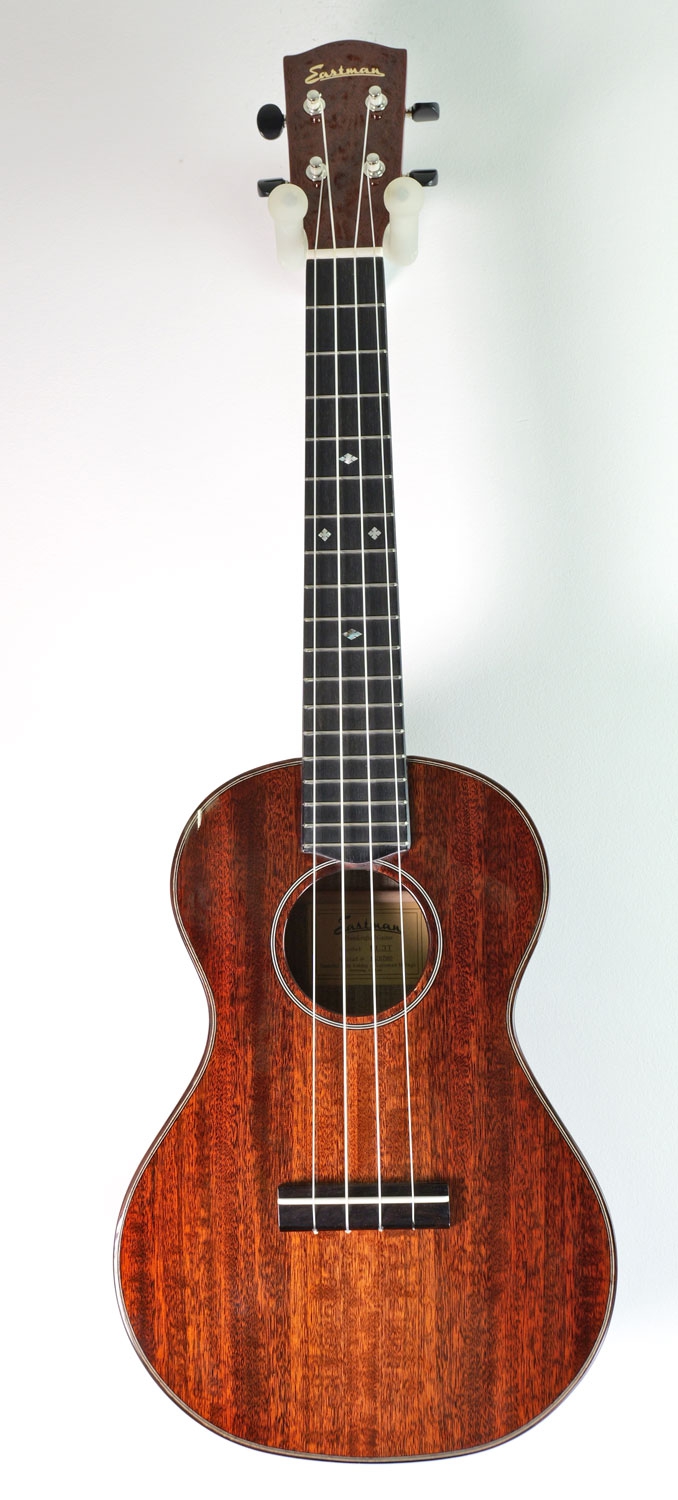 Eastman EU3 Tenor Classic ukulele