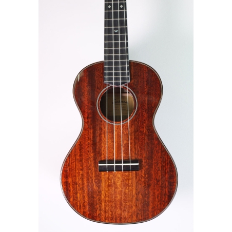 Eastman EU3 Tenor Classic ukulele